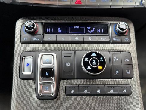 Used 2020 Hyundai Palisade Limited image 14