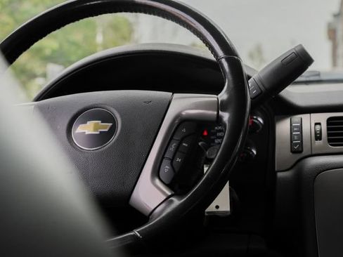 Used 2012 Chevrolet Silverado 2500 LTZ w/ LTZ Plus Package AWD/4WD image 40