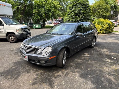 Used 2008 Mercedes-Benz E 350 4MATIC Wagon image 39