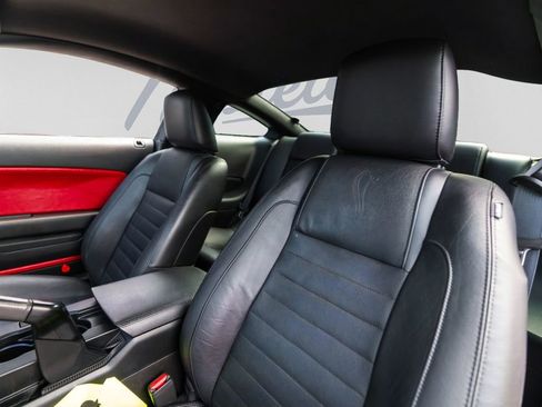 Used 2008 Ford Mustang Shelby GT500 RWD image 6