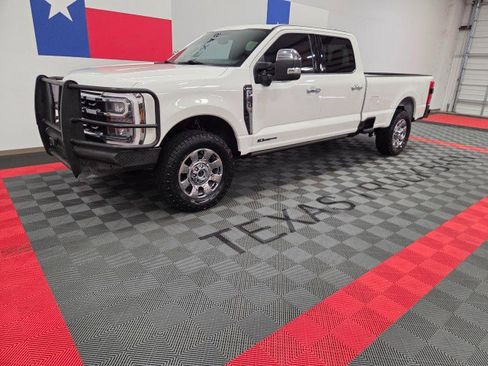 Used 2024 Ford F350 Lariat w/ Lariat Ultimate Package AWD/4WD image 22