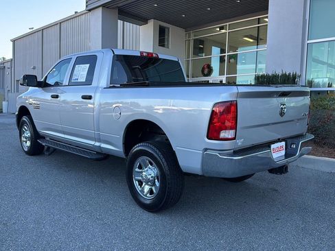 Used 2018 RAM 2500 Tradesman w/ Chrome Appearance Group image 3