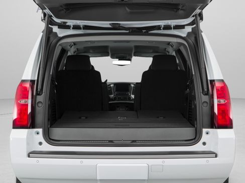 Used 2017 Chevrolet Tahoe Premier RWD image 14