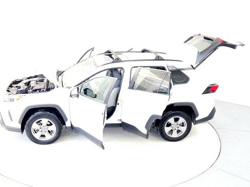 Certified 2023 Toyota RAV4 XLE image 22
