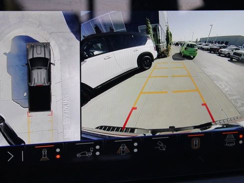 Used 2024 GMC Sierra 2500 AT4 w/ AT4 Premium Plus Package image 40