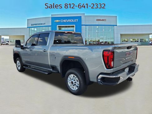 Used 2025 GMC Sierra 2500 SLE w/ SLE Convenience Package AWD/4WD image 5