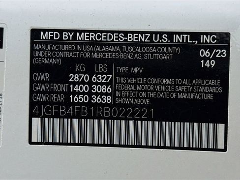 Used 2024 Mercedes-Benz GLE 350 4MATIC image 33