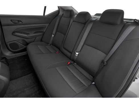 New 2026 Nissan Altima 2.5 SV FWD image 32