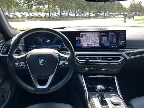 Certified 2023 BMW i4 eDrive35 RWD image 20
