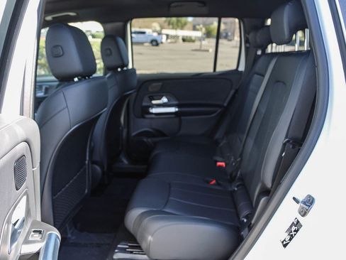 New 2026 Mercedes-Benz GLB 250 4MATIC image 18