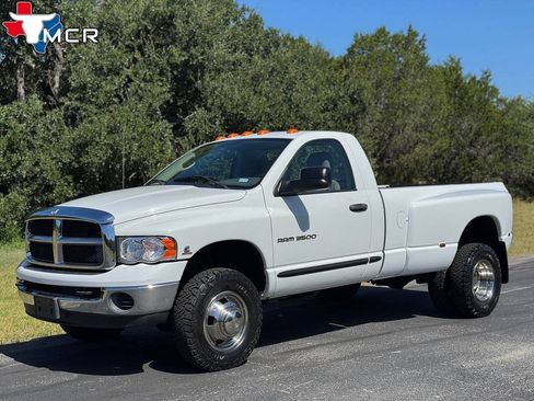 Used 2004 Dodge Ram 3500 Truck SLT w/ Trailer Tow Group AWD/4WD image 3