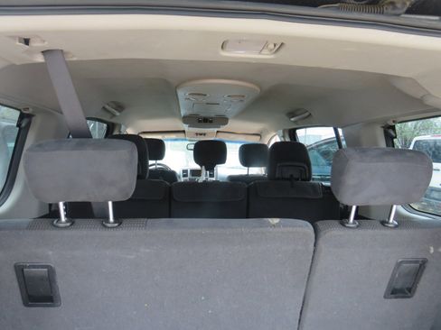 Used 2013 Nissan Armada SV image 26