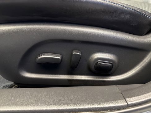 Used 2018 Nissan Altima 2.5 SR w/ SR Special Edition image 12