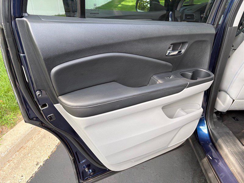 Used 2016 Honda Pilot EX-L image 40