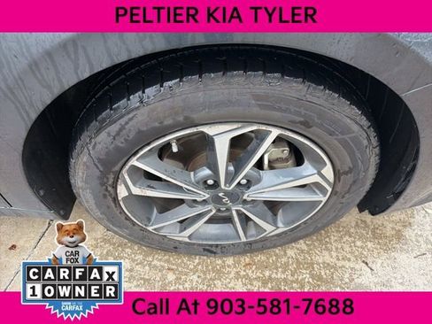 Used 2022 Kia Forte LXS w/ LXS Technology Package image 15