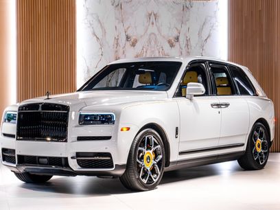 Used 2022 Rolls-Royce Cullinan Black Badge w/ Dark Exterior Package