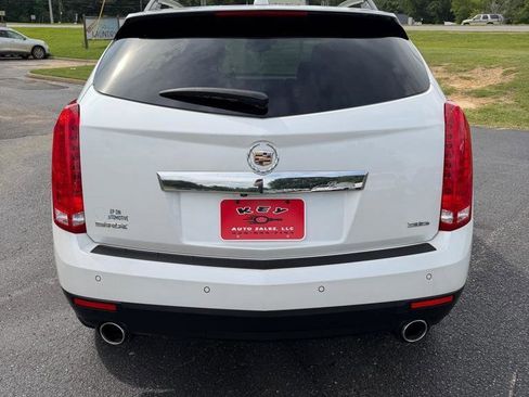 Used 2015 Cadillac SRX Luxury w/ Driver Awareness Package FWD image 3