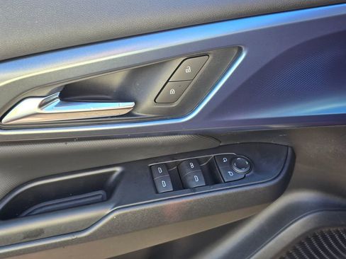 New 2026 Chevrolet Equinox EV LT image 22