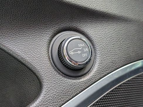 Used 2021 Buick Enclave Preferred FWD image 23
