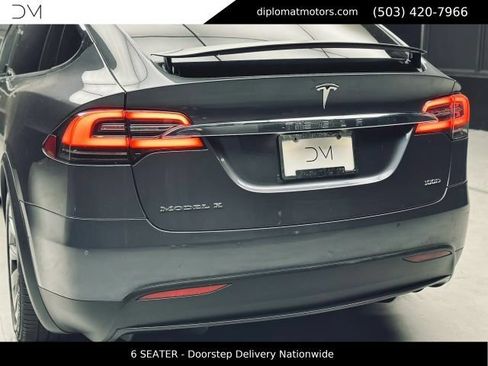 Used 2018 Tesla Model X 100D AWD/4WD image 16