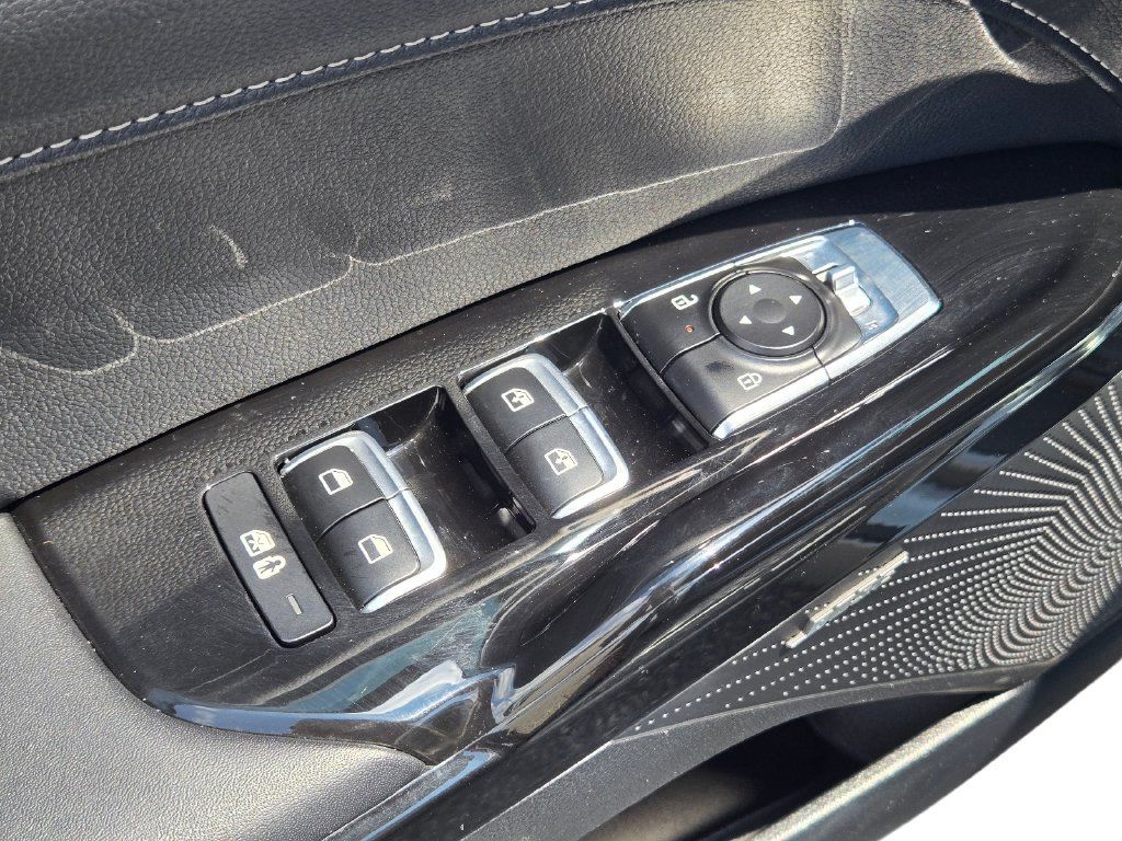 Certified 2025 Kia K5 GT-Line w/ GT-Line Premium Package FWD image 15