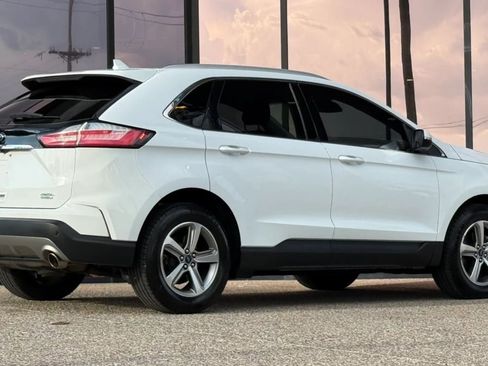 Used 2019 Ford Edge SEL w/ Equipment Group 201A FWD image 12