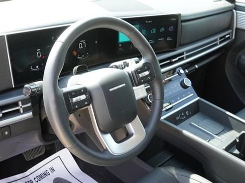Used 2026 Hyundai Santa Fe SEL FWD image 18