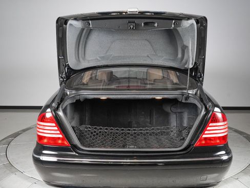 Used 2003 Mercedes-Benz S 500 4MATIC image 17