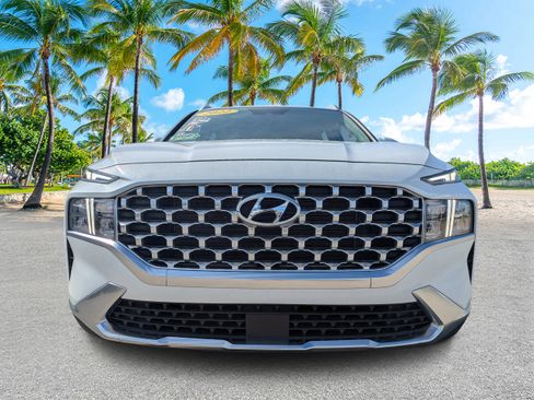 Used 2022 Hyundai Santa Fe SEL w/ Convenience Package FWD image 8