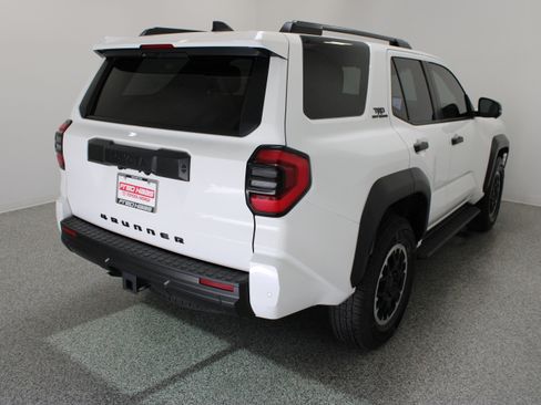 Used 2025 Toyota 4Runner TRD Off-Road Premium w/ Tow Technology Package AWD/4WD image 7