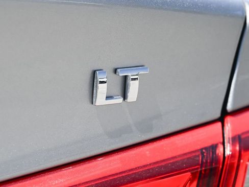 Used 2023 Chevrolet Malibu LT FWD image 13