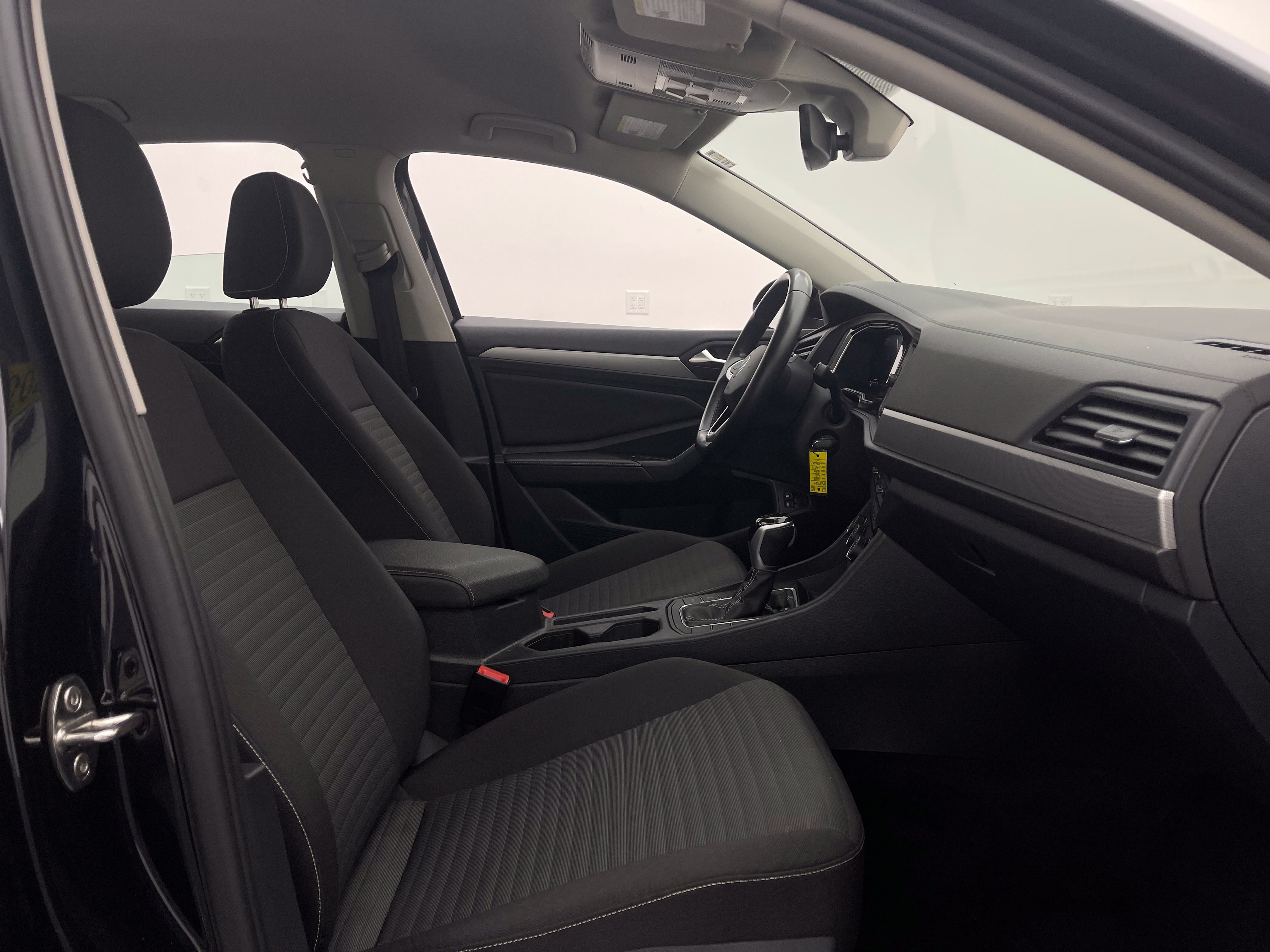 Used 2024 Volkswagen Jetta S FWD image 29
