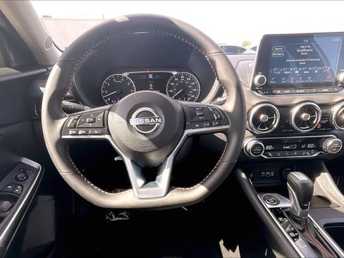 Used 2025 Nissan Sentra SR w/ Midnight Edition FWD image 5