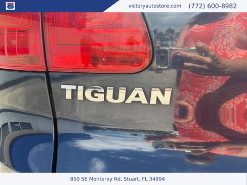 Used 2013 Volkswagen Tiguan S FWD image 28