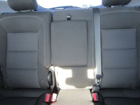 Certified 2023 GMC Terrain SLE image 19