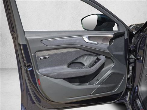 New 2026 Audi A6 Prestige image 13