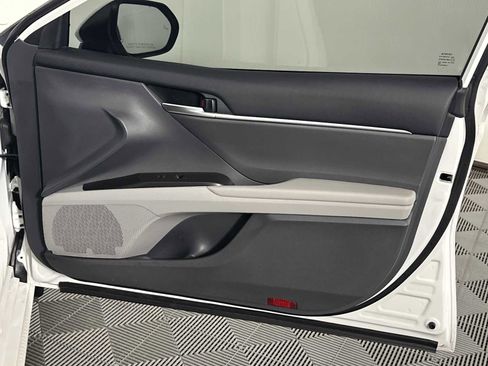 Used 2024 Toyota Camry LE w/ Convenience Package FWD image 22