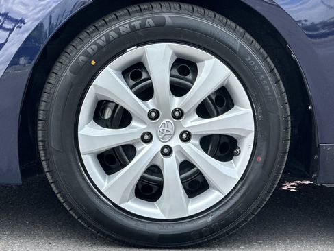 Used 2023 Toyota Corolla LE FWD image 21