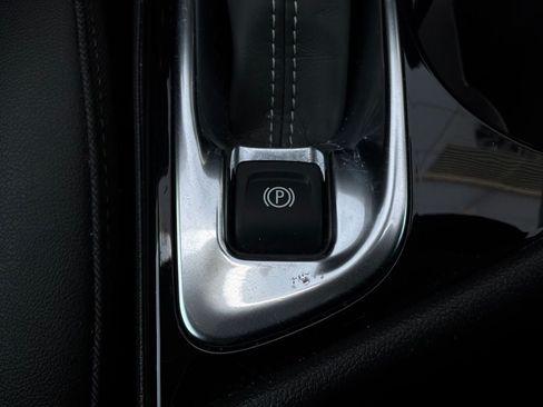 Used 2025 Buick Encore GX Preferred FWD image 21