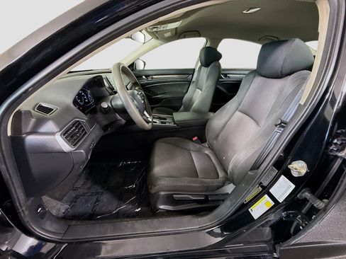 Used 2019 Honda Accord LX image 22