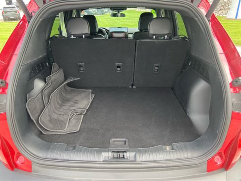 Used 2025 Ford Escape ST-Line w/ Tech Pack #1 AWD/4WD image 6