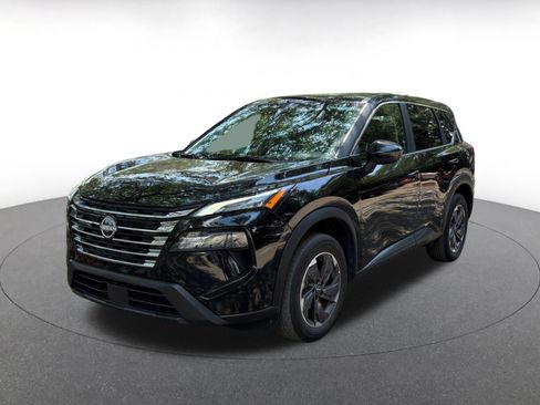 Used 2025 Nissan Rogue SV FWD image 3