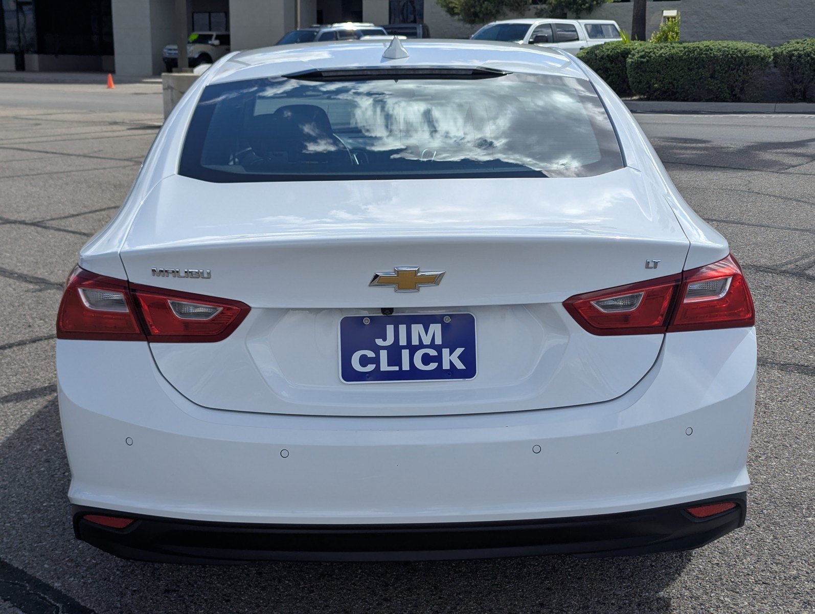 Used 2024 Chevrolet Malibu LT FWD image 3