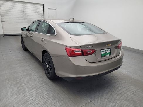 Used 2025 Chevrolet Malibu LT FWD image 5