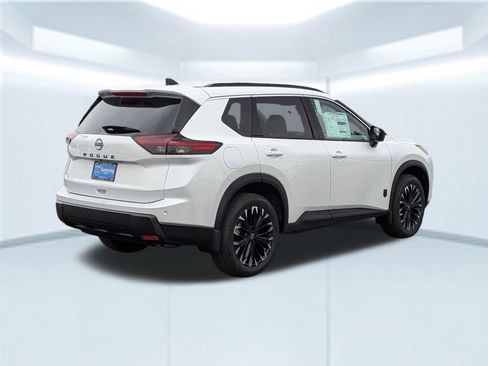 New 2026 Nissan Rogue Dark Armor image 6