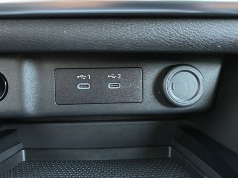 Used 2024 Nissan Rogue SV image 6