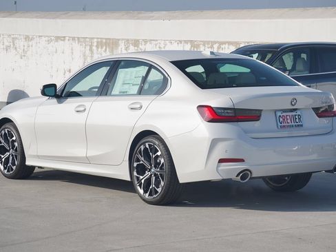 Used 2026 BMW 330i Sedan w/ Premium Package RWD image 7