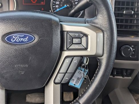 Used 2019 Ford F350 Lariat image 25