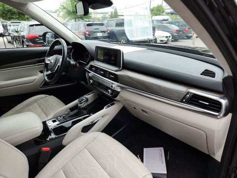 Used 2021 Kia Telluride SX w/ SX Prestige Package AWD/4WD image 17