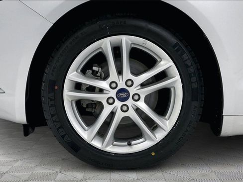 Used 2018 Ford Fusion S image 25